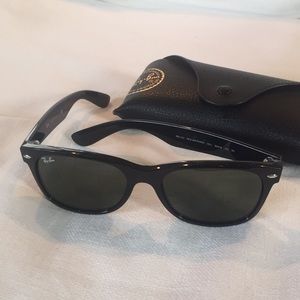 Ray-Ban New Wayfarer RB 2132 size 55